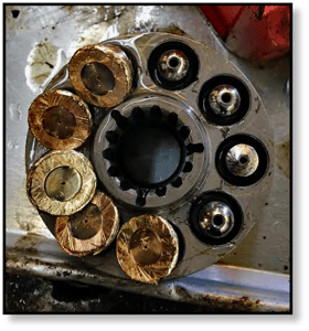 blown-piston-shoes-final-drive-track-drive-hydraulic-motor.png
