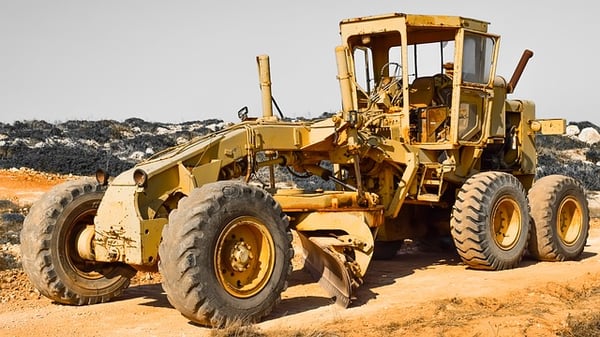 grader-2375498_640